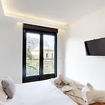 Bluestay 56 - Superbe Appartement A Paris